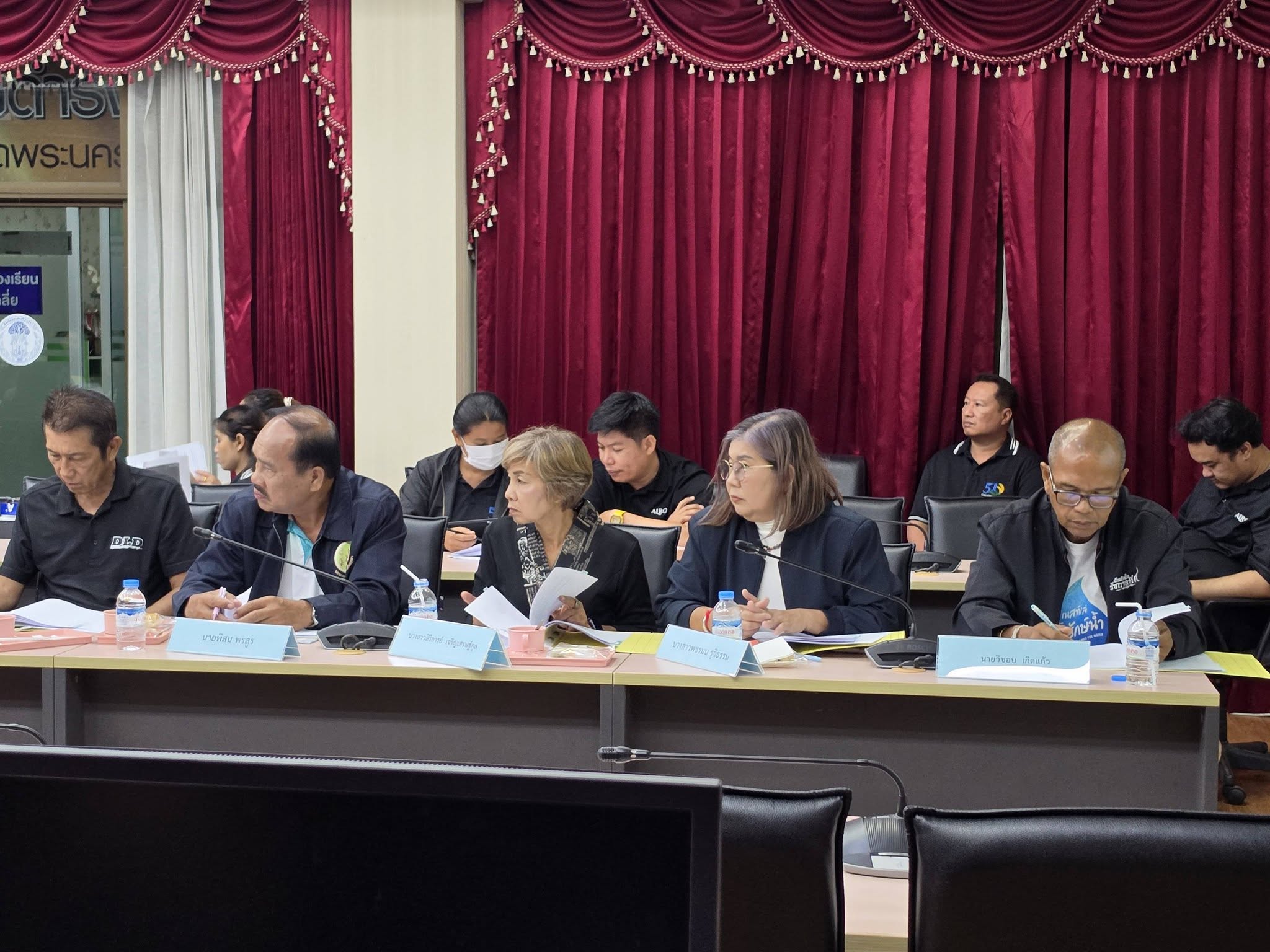 title - ส.ป.ก.พระนครศรีอยุธยา ดำเนินการจัดประชุมคณะกรรมการปฏิรูปที่ดินจังหวัดพระนครศรีอยุธยา ครั้งที่๑/๒๕๖๙ ณ ห้องประชุม บึงพระราม อาคาร ๑ ชั้น ๑ ศาลากลางจังหวัดพระนครศรีอยุธยา 