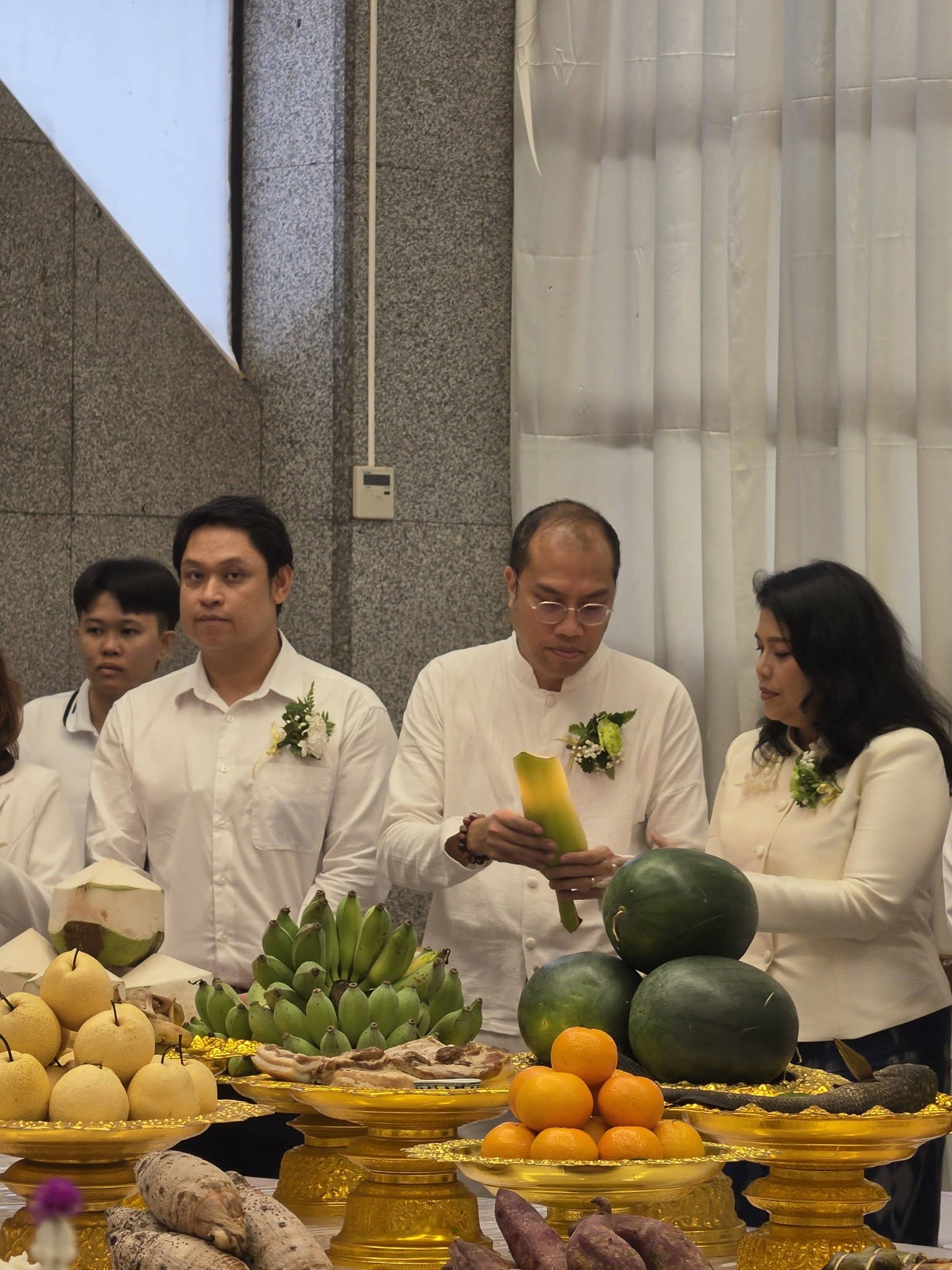 title - ปฏิรูปที่ดินจังหวัดพระนครศรีอยุธยา เข้าร่วมโครงการพัฒนาบุคลากรเพื่อเพิ่มประสิทธิภาพการดำเนินงานด้านสิลปหัตถกรรม กิจกรรมไหว้ครูช่าง 