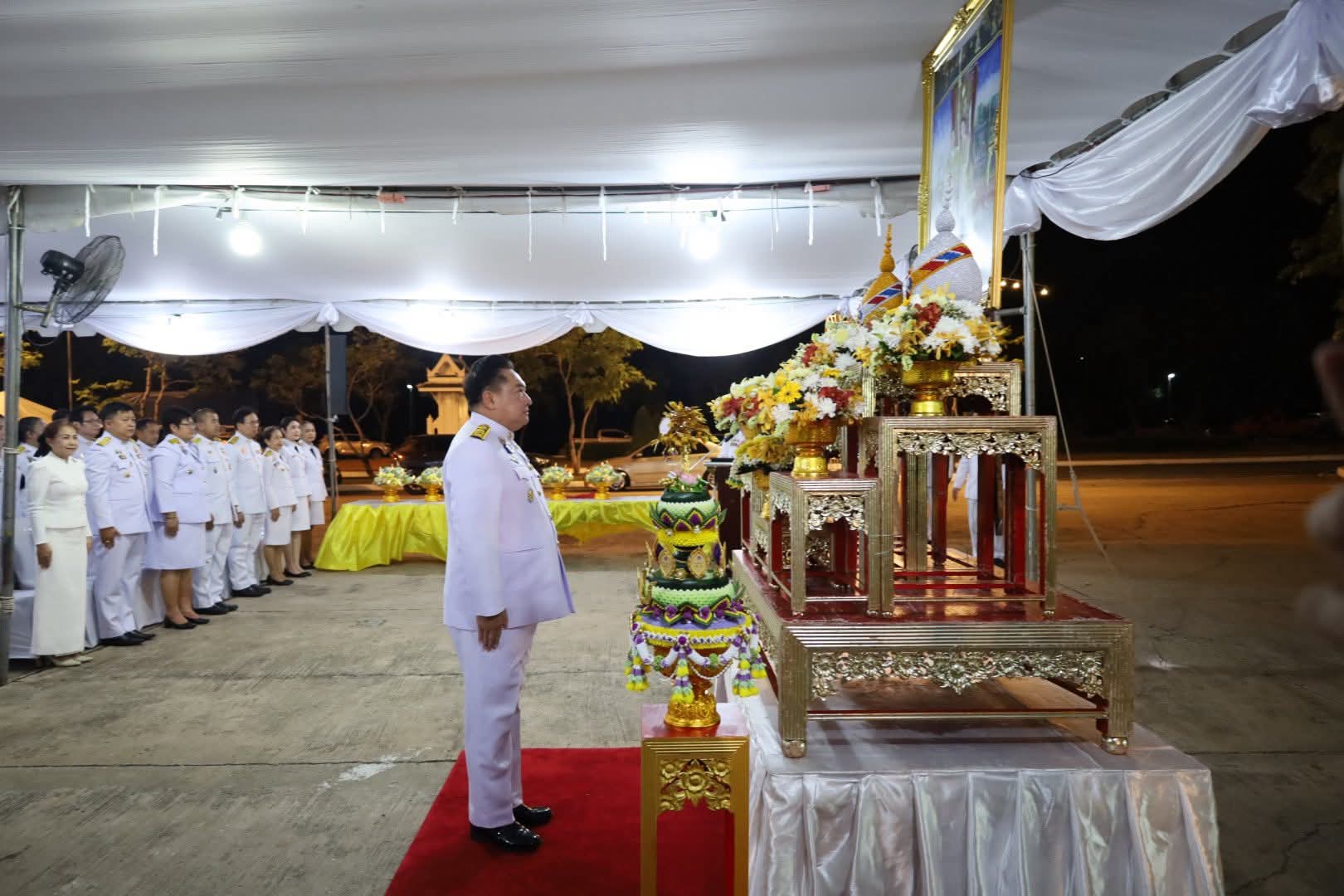 title - ปฏิรูปที่ดินจังหวัดพระนครศรีอยุธยา ร่วมพิธีเชิญพุ่มดอกบัวประดิษฐ์ไปถวายสักการะพระศรีมหาโพธิทศมราชบพิตร ในวันวิสาขบูชา ประจำปี ๒๕๖๙