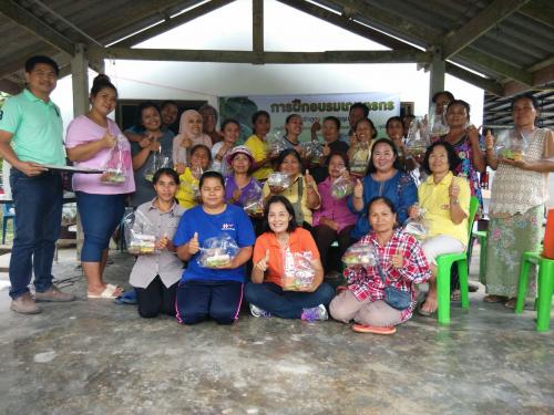 ฝึกอบรมเกษตรกร โครงการส่งเสริมเกษตรแปลงใหญ่ : ทุเรียน หลักสูตรการแปรรูปทุเรียน