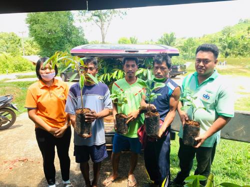 มอบวัสดุการเกษตร โครงการวนเกษตรในเขตปฏิรูปที่ดิน ปีงบประมาณ 2563