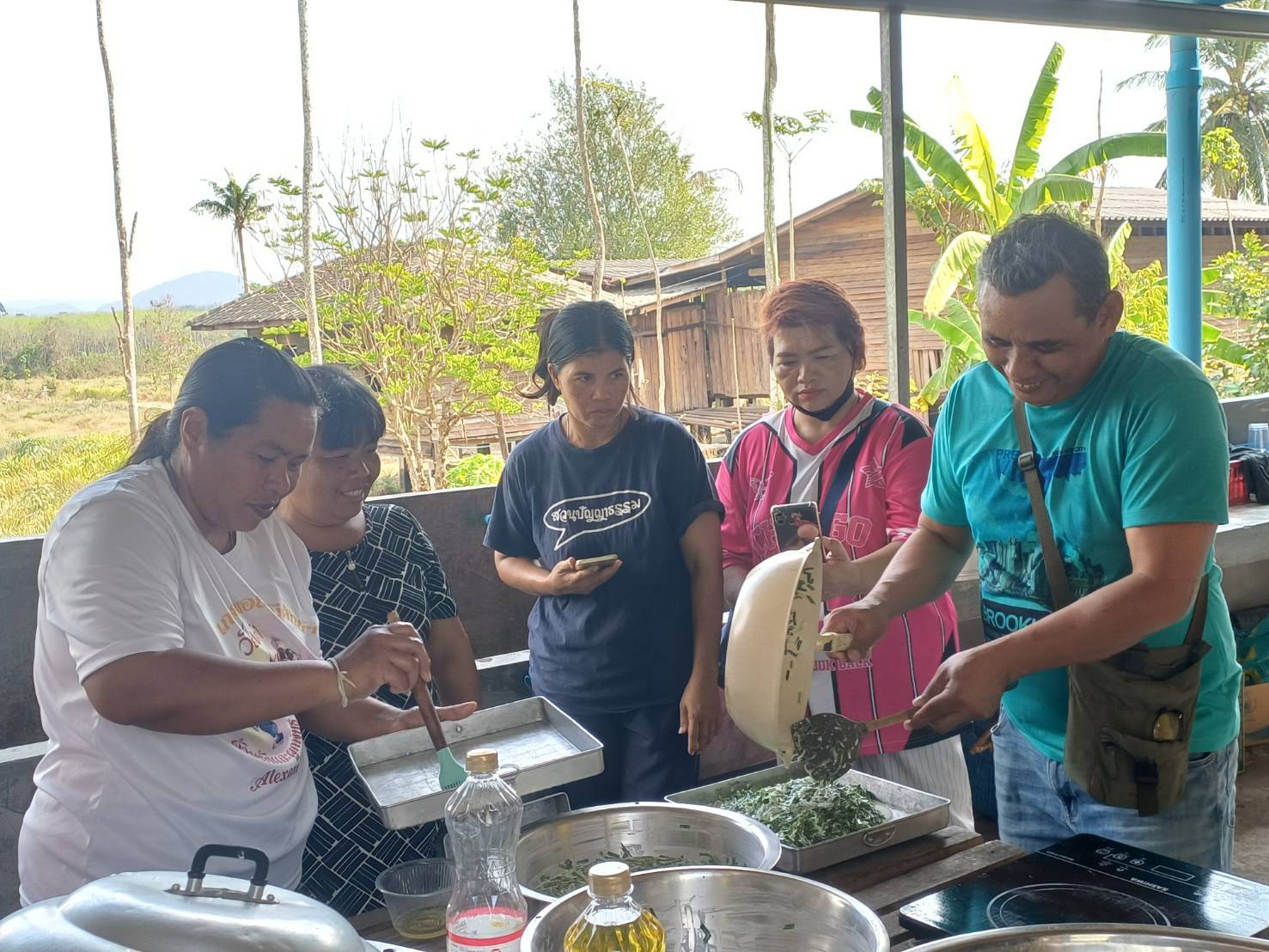title - สำนักงานการปฏิรูปที่ดินจังหวัดระยอง จัดฝึกอบรมโครงการส่งเสริมการดำเนินงานอันเนื่องมาจากพระราชดำริ กิจกรรมพัฒนาและส่งเสริมศิลปหัตถกรรม ประจำปีงบประมาณ พ.ศ.2569