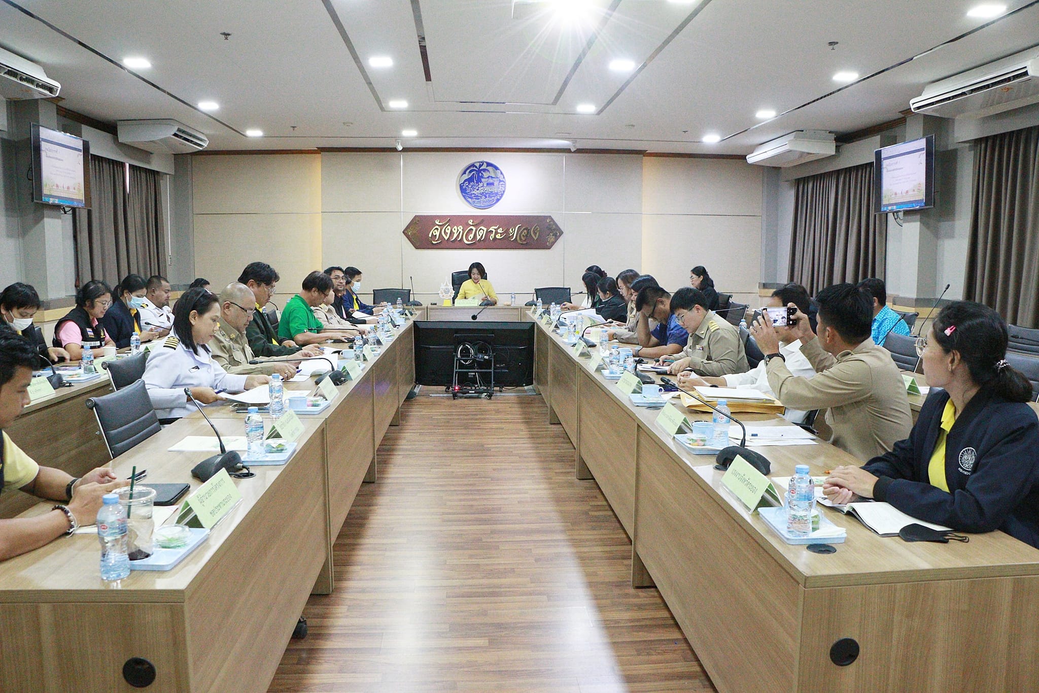 ปฏิรูปที่ดินจังหวัดระยอง เข้าร่วมประชุมคณะทำงานส่งเสริมพัฒนาอาชีพและการตลาด ระดับจังหวัด ภายใต้โครงการจัดที่ดินตามนโยบายรัฐบาล ประจำปีงบประมาณ พ.ศ.2567 ครั้งที่ 3/2567