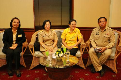 สัมมนาเชิงปฏิบัติการ เรื่องทบทวนเเผนยุทธศาสตร์สำนักงานการฏิรูปที่ดินเพื่อเกษตรกรรม ปี 2560 -2561 