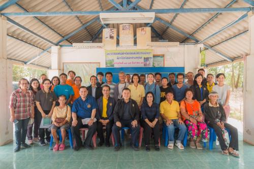 สำนักงานการปฏิรูปที่ดินจังหวัดระยอง ลงพื้นที่ตรวจเยี่ยมและติดตามความก้าวหน้าในการดำเนินงานของนิคมเศรษฐกิจพอเพียง พร้อมรับฟังปัญหาอุปสรรค เพื่อเตรียมยกระดับเป็นระบบการเกษตรแบบแปลงใหญ่ ตามนโยบายรัฐมนตรีว่าการกระทรวงเกษตรและสหกรณ์