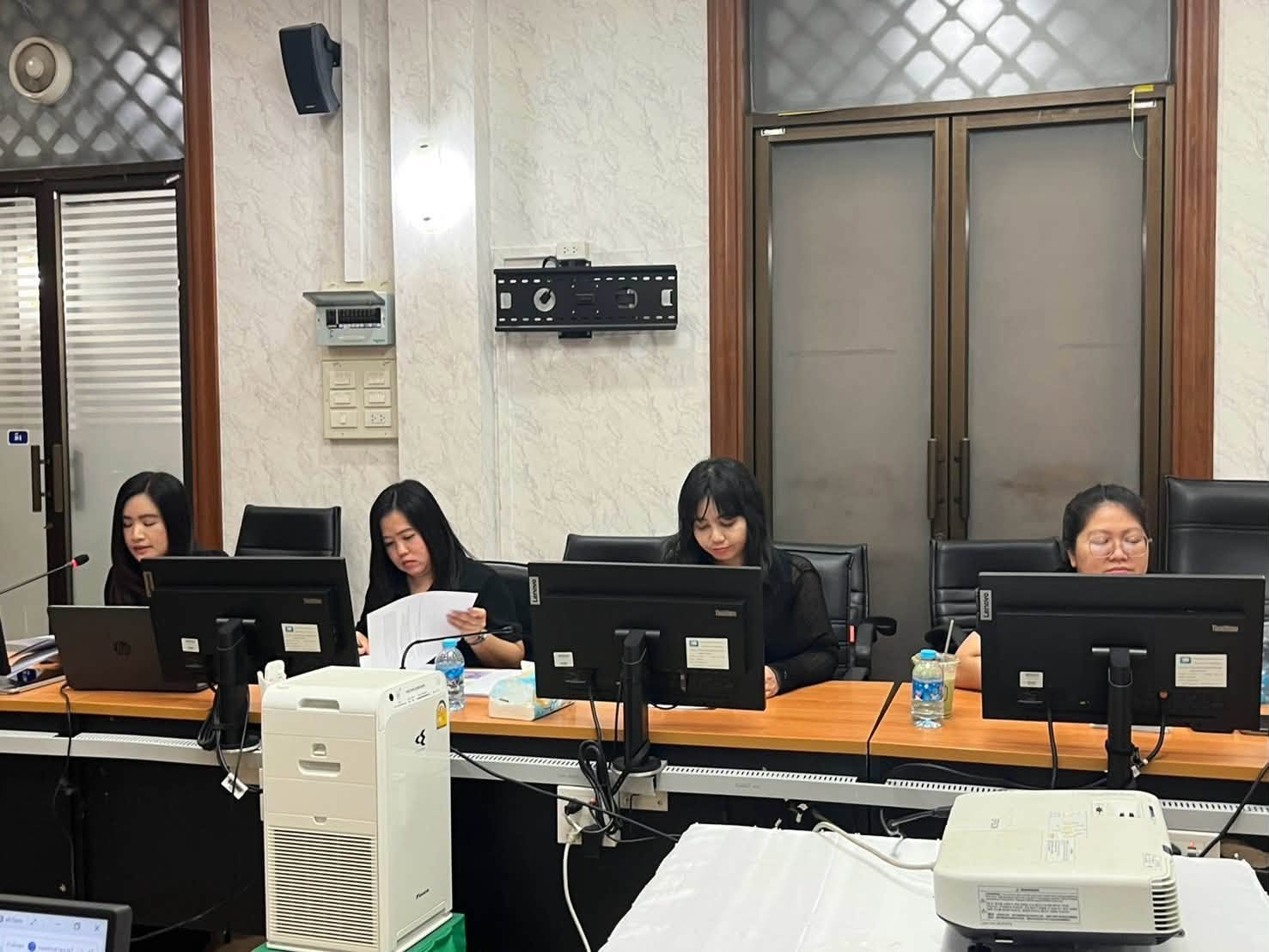 title - การประชุมชี้แจงการใช้งานฐานข้อมูลโครงการอนุรักษ์พันธุกรรมพืชอันเนื่องมาจากพระราชดำริฯ ส.ป.ก.