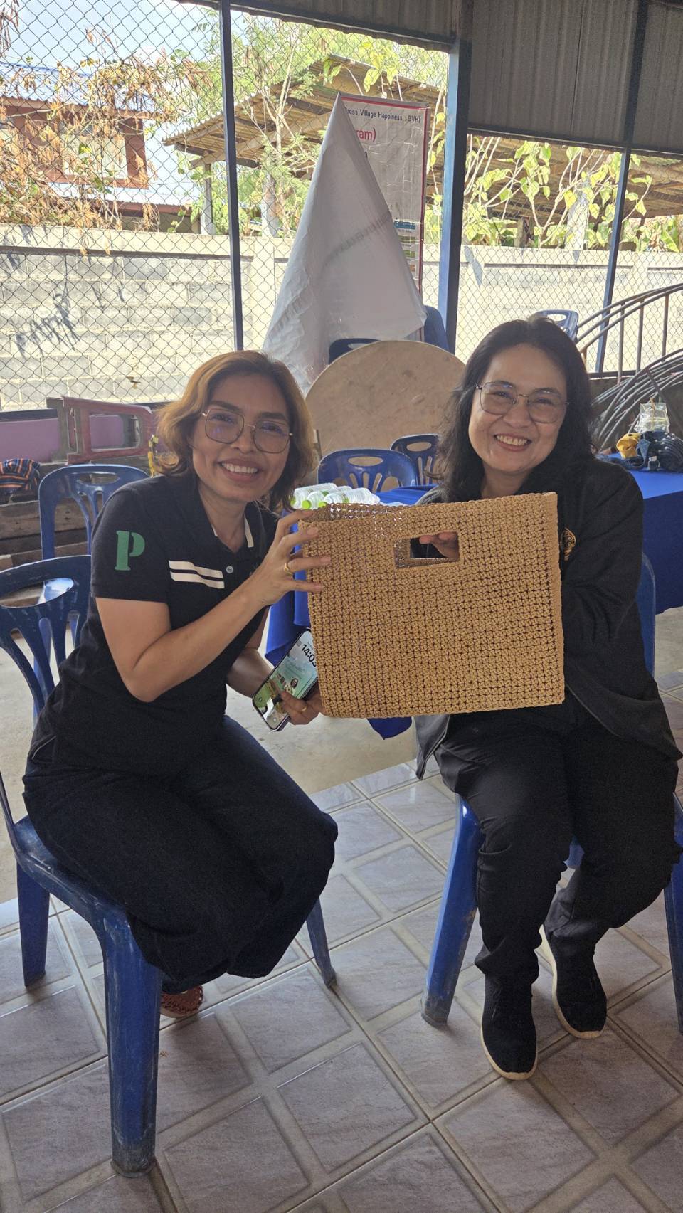 title - กปร. ลงพื้นที่ โครงการจัดที่ดินแปลงว่างให้เกษตรกรผู้ไร้ที่ดินทำกินในเขตปฏิรูปที่ดินจังหวัดเพชรบูรณ์  ตำบลบัววัฒนา อำเภอหนองไผ่ จังหวัดเพชรบูรณ์ และตรวจเยี่ยม กลุ่มหัตถกรรมแฝกและกก หมู่ที่ 3 บ้านโคกปรง ตำบลโคกปรง อำเภอวิเชียรบุรี จังหวัดเพชรบูรณ์&nbsp;