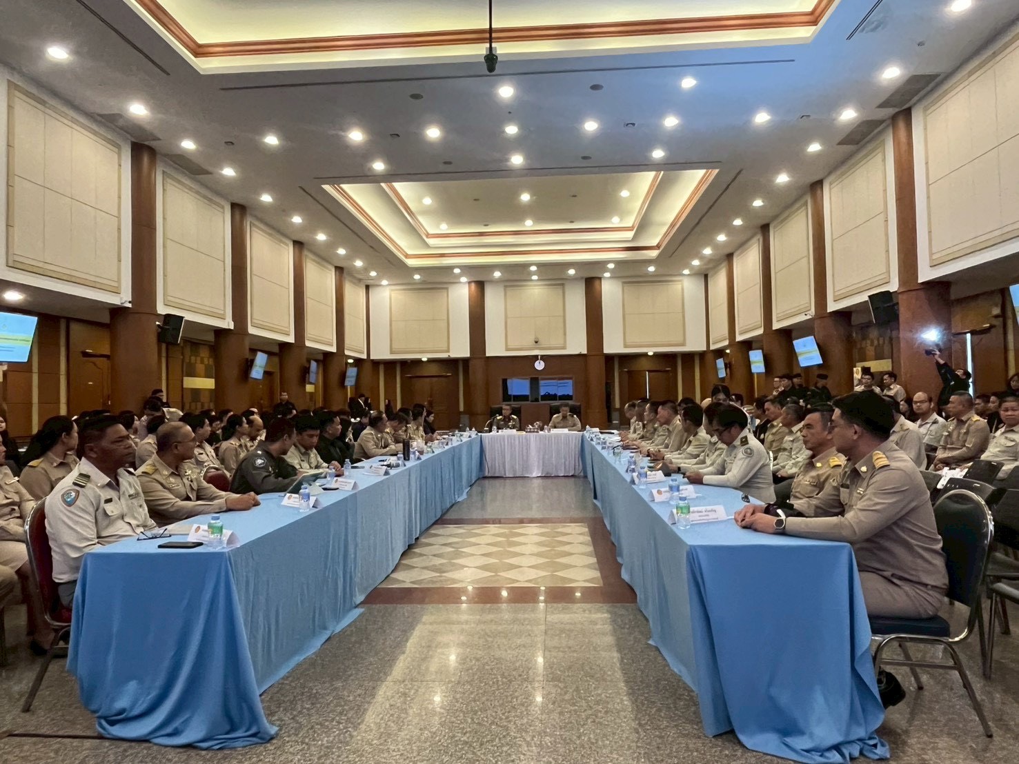 title - กปร. ลงพื้นที่ตรวจเยี่ยมแปลงเกษตรกรตัวอย่างในโครงการอนุรักษ์พันธุกรรมพืชอันเนื่องมาจากพระราชดำริ สำนักงานการปฏิรูปที่ดินเพื่อเกษตรกรรม (อพ.สธ.-ส.ป.ก.) ณ ตำบลทุ่งเเล้ง อำเภอลอง จังหวัดเเพร่ จำนวน 3 ราย