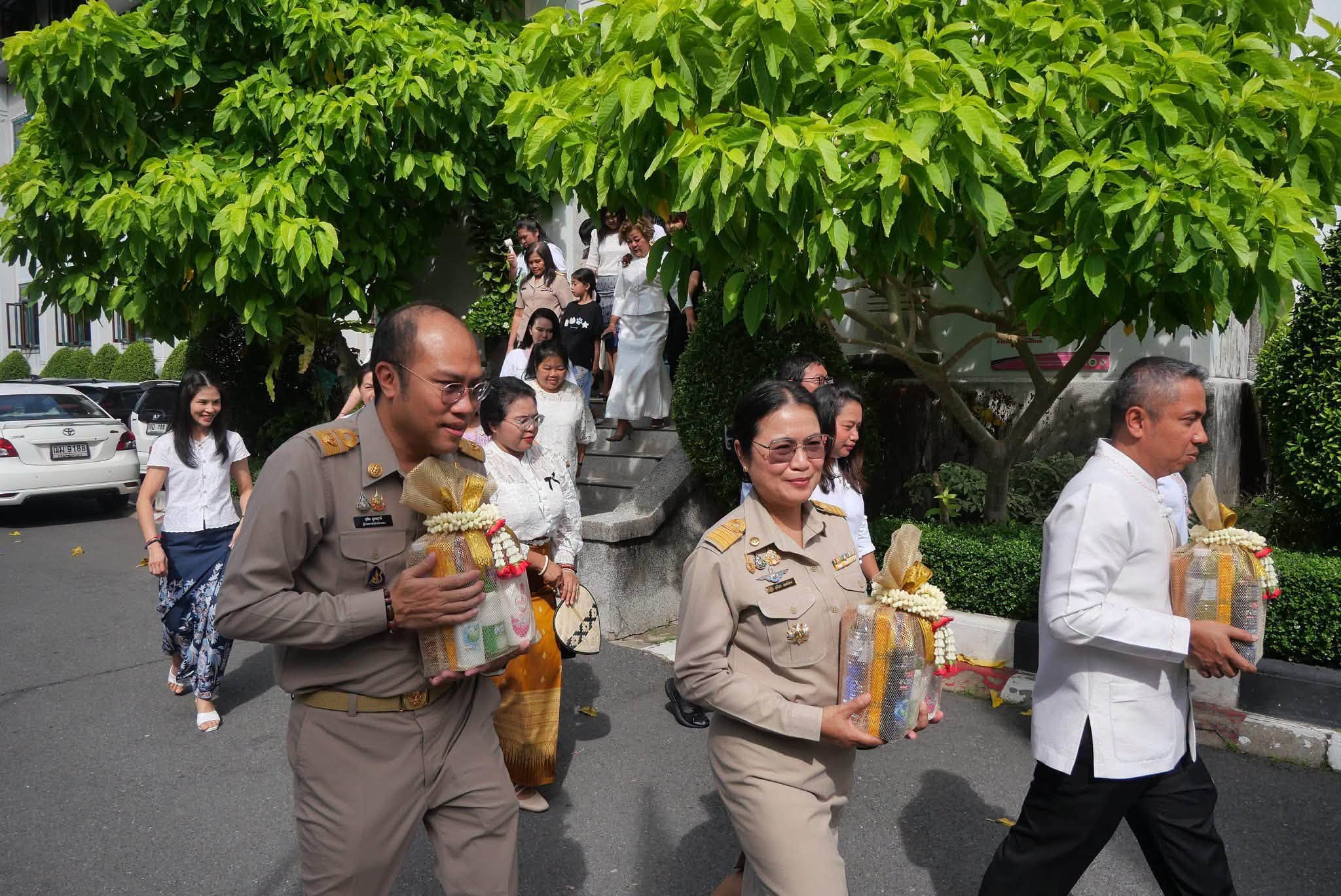 title - กปร. ร่วมกิจกรรมถวายเทียนพรรษา ประจำปี 2569
