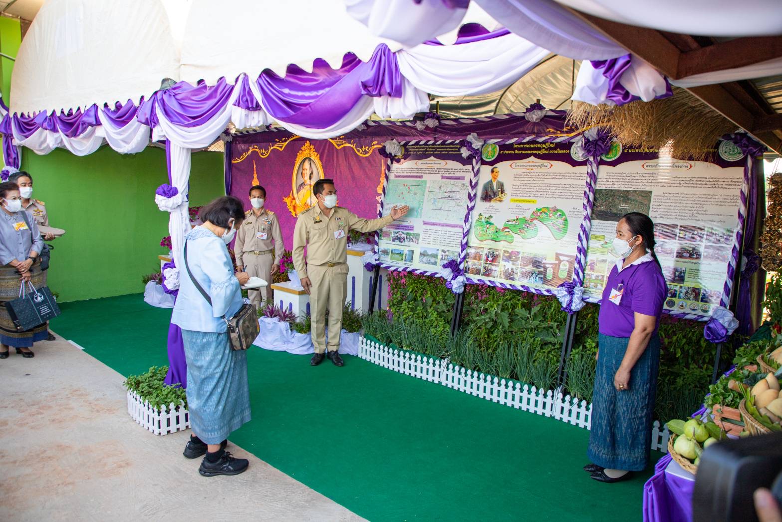 สมเด็จพระกนิษฐาธิราชเจ้า กรมสมเด็จพระเทพรัตนราชสุดาฯ สยามบรมราชกุมารี ทรงปฏิบัติพระราชกรณียกิจในพื้นที่จังหวัดสกลนคร เยี่ยมชมโครงการ 