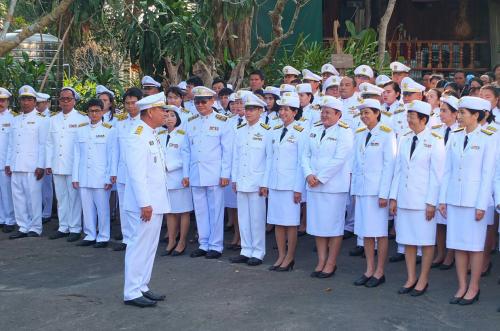 เข้าร่วมอัญเชิญพวงดอกไม้พระราชทาน จากสมเด็จพระนางเจ้าพระบรมราชินีนาถ ในรัชการที่ 9 เพื่อถวายเป็นพุทธบูชาแด่พระราชนิโรธรังสี คัมภีร์ปัญญาวิศิษฏ์ (หลวงปู่เทสก์ เทสรังสี)