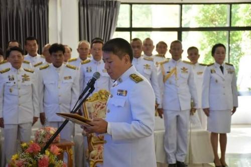 ร่วมพิธีวางพานพุ่มดอกไม้สดถวายพระบาทสมเด็จพระบรมชนกาธิเบศรมหาภูมิพลอดุลยเดชมหาราช บรมนาถบพิตรเนื่องในวันพระบิดาแห่งฝนหลวง ประจำปี ๒๕๖๒ 