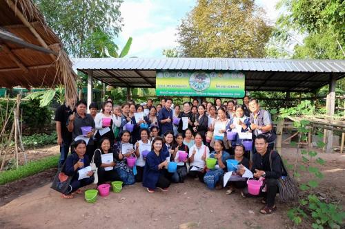 โครงการสร้างและพัฒนาเกษตรกรรุ่นใหม่ หลักสูตรการพัฒนาเกษตรกรอย่างยั่งยืน ปี ๒๕๖๐