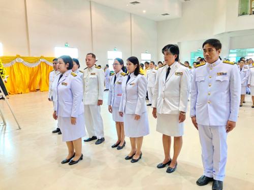 สำนักงานการปฏิรูปที่ดินจังหวัดสระบุรีนำโดยนางสาวลักษณา มั่นเศรษวิทย์ ปฏิรูปที่ดินจังหวัดสระบุรี ร่วมพิธีทำบุญตักบาตรถวายเป็นพระราชกุศลพระบาทสมเด็จพระปรมินทรมหาภูมิพลอดุลยเดช บรมนาทบพิตร 