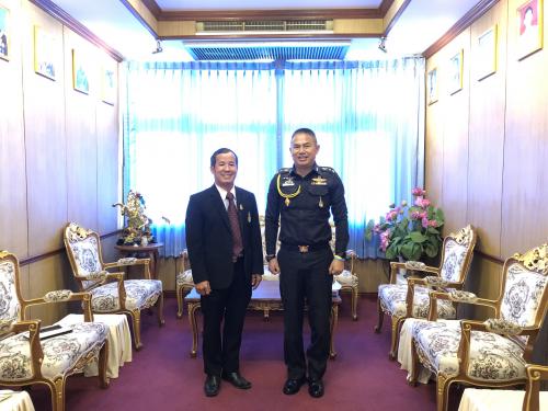  สำนักงานการการปฏิรูปที่ดินจังหวัดสระบุรี (ส.ป.ก.สระบุรี) โดย นายวินัย เมฆดำ ปฏิรูปที่ดินจังหวัดสระบุรี เข้าพบ พ.อ.เฉลิมเกียรติ ลาดมะโรง รอง เสธ.มทบ.18 และ พ.อ. เพิ่มศักดิ์ ขุนโขลน รอง ผอ.รมน.จว.สระบุรี