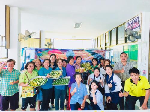 นายวินัย เมฆดำ ปฏิรูปที่ดินจังหวัดสระบุรี มอบหมายให้กลุ่มยุทธศาสตร์และการปฏิรูปที่ดิน จัดฝึกอบรมโครงการฝึกอบรมศิลปาชีพเพื่อวิสาหกิจชุมชน หลักสูตร:การทำขนมไทย