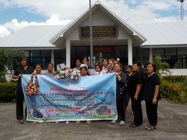 โครงการศิลปาชีพเพื่อวิสาหกิจชุมชน หลักสูตร การตัดเย็บกระเป๋าผ้า