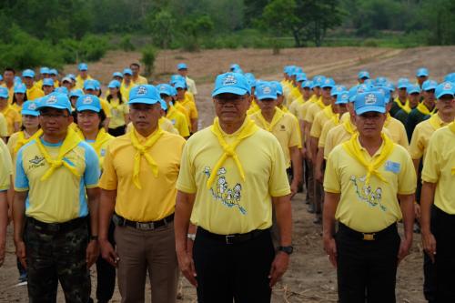  ดร.วิวัฒน์ ศัลยกำธร รัฐมนตรีช่วยว่าการกระทรวงเกษตรและสหกรณ์ เป็นประธานในพิธีเปิดกิจกรรมจิตอาสาศาสตร์พระราชาสู่การพัฒนาอย่างยั่งยืน : กสิกรรมธรรมชาติปลอดสารพิษ 