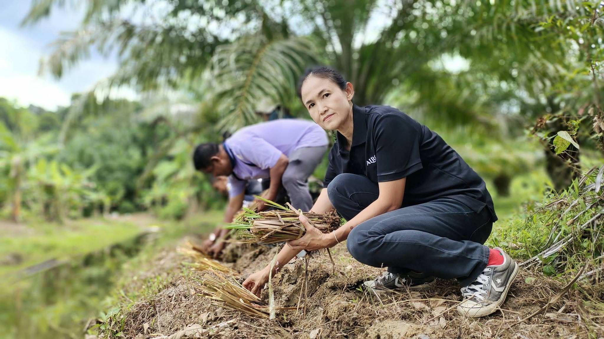 title - ปฏิรูปที่ดินจังหวัดสตูลร่วมพิธีปล่อยพันธุ์สัตว์น้ำเฉลิมพระเกียรติ เนื่องในโอกาสวันเฉลิมพระชนมพรรษา พระบาทสมเด็จพระเจ้าอยู่หัว
