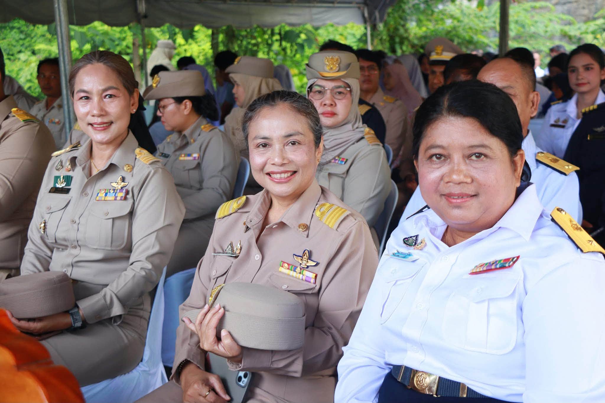 title - ปฏิรูปที่ดินจังหวัดสตูลร่วมพิธีปล่อยพันธุ์สัตว์น้ำเฉลิมพระเกียรติ เนื่องในโอกาสวันเฉลิมพระชนมพรรษา พระบาทสมเด็จพระเจ้าอยู่หัว