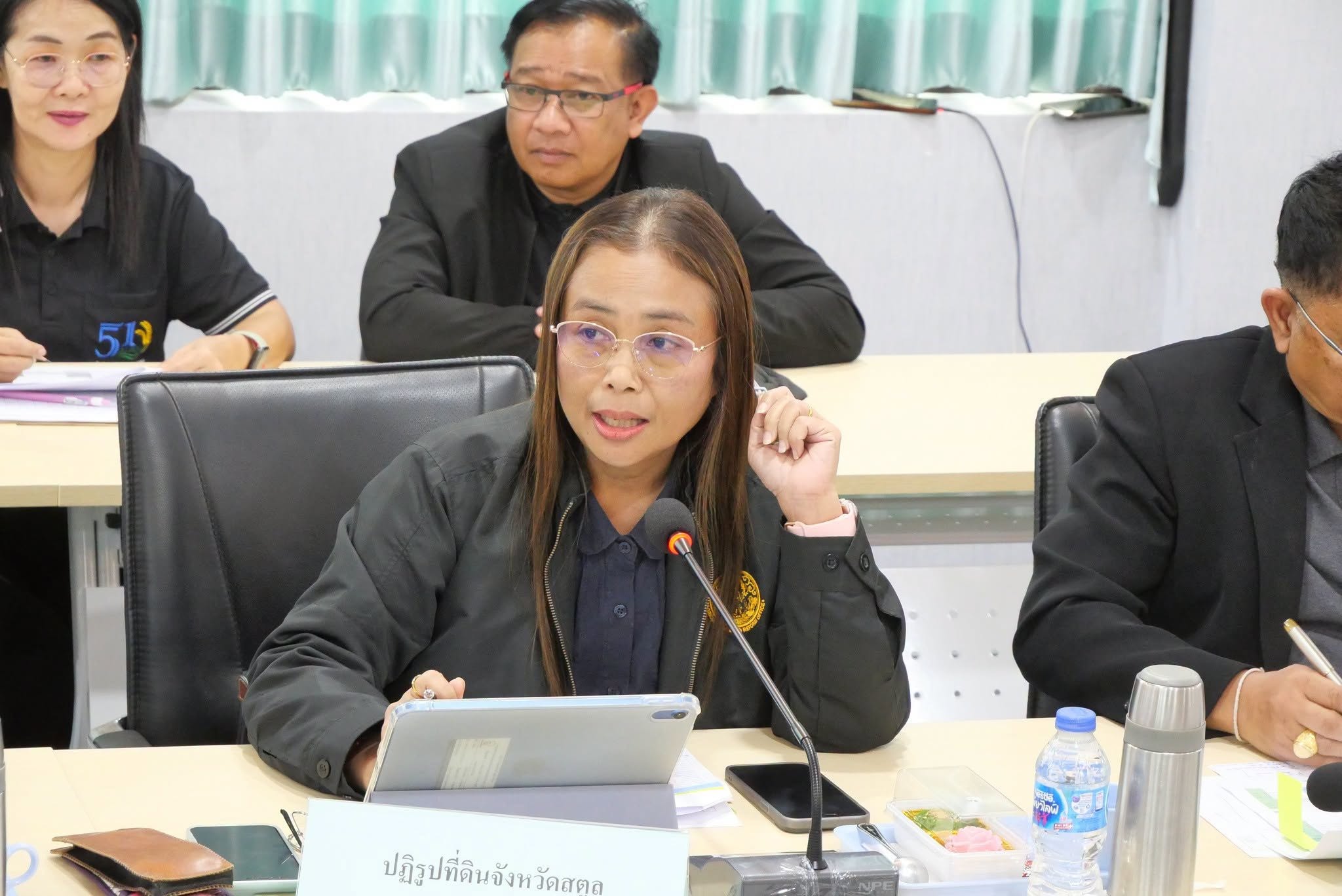 title - ปฏิรูปที่ดินจังหวัดสตูล ร่วมประชุมติดตามผลการดำเนินงาน และการใช้จ่ายงบประมาณ ประจำปีงบประมาณ พ.ศ.2569 ของภาคใต้