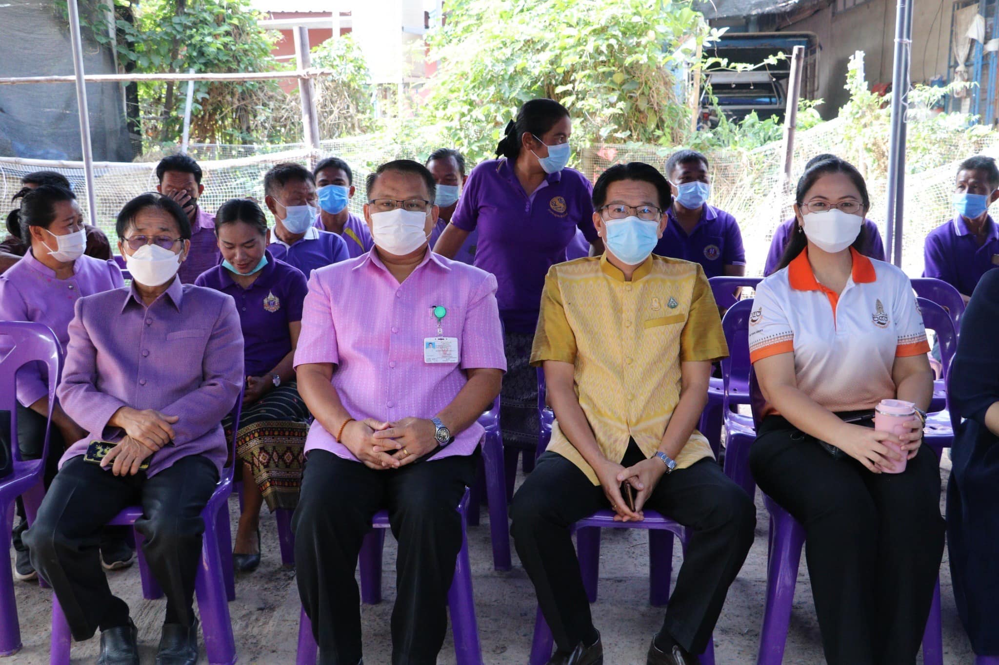 ร่วมกิจกรรมมอบบ้านตามโครงการซ่อมแซม สร้างบ้านให้กับผู้ยากไร้ หรือผู้ด้อยโอกาสทางสังคม เฉลิมพระเกียรติ 90 พรรษา