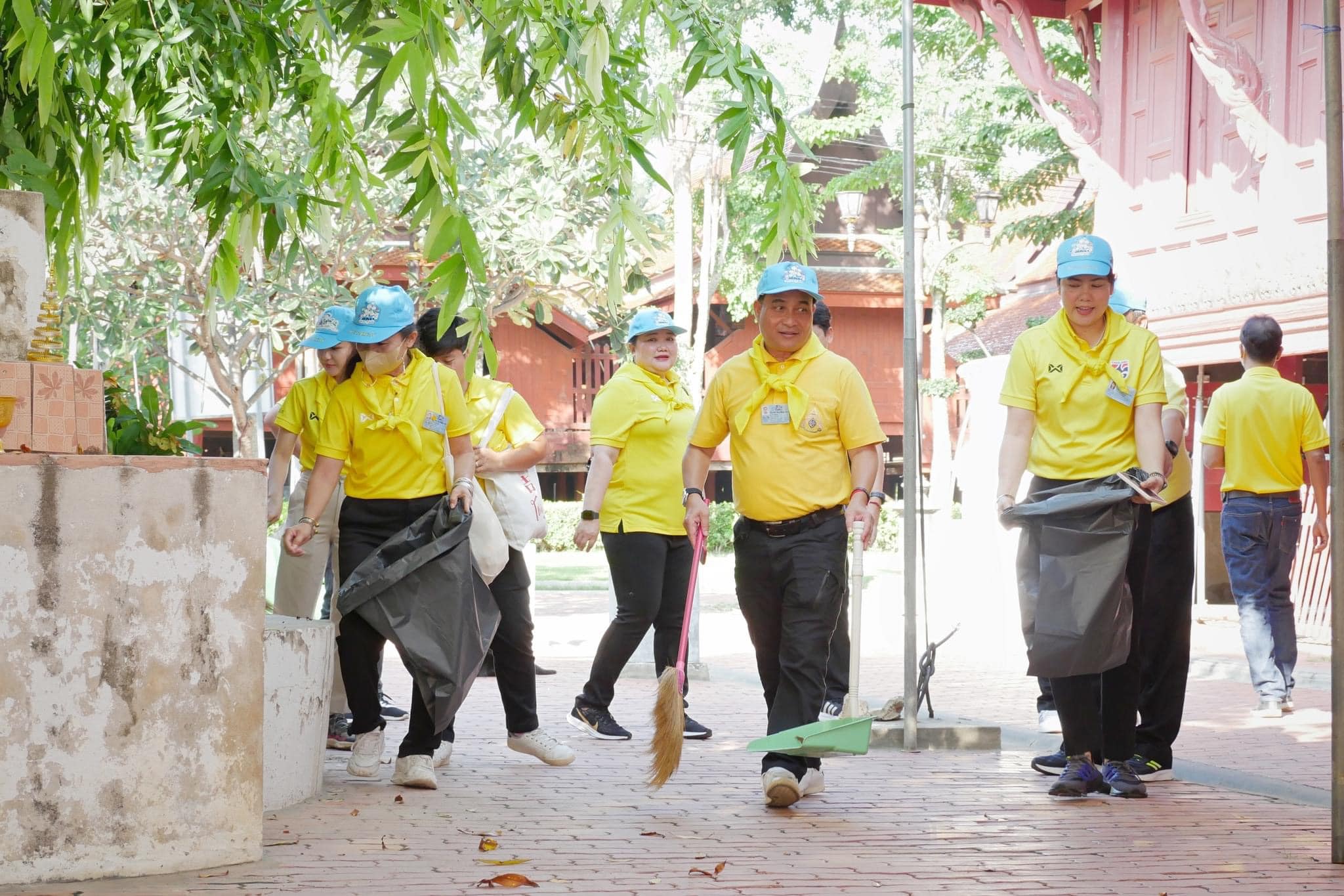 ร่วมพิธีและกิจกรรมสำคัญตามวาระงานของจังหวัดศรีสะเกษ