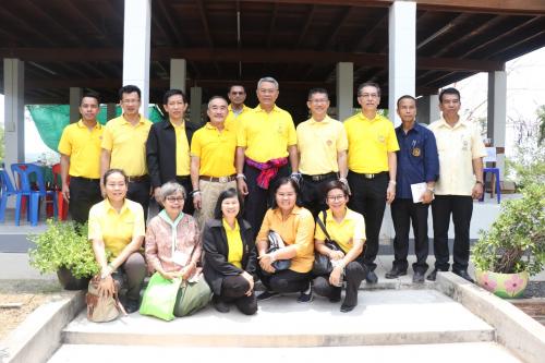 รมช.กษ. (ดร.วิวัฒน์  ศัลยกำธร) บรรยายพิเศษ แนวคิดปรัชญาเศรษฐกิจ“หลักกสิกรรมธรรมชาติ” ศูนย์เรียนรู้เศรษฐกิจพอเพียงชุมชนเครือข่ายทามมูน อ.ราษีไศล จ.ศรีสะเกษ