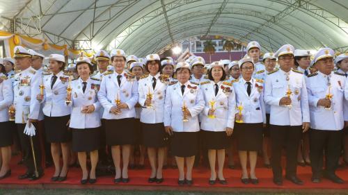ส.ป.ก.ศรีสะเกษ ร่วมพิธีเปิดกรวยถวายราชสักการะหน้าพระบรมฉายาลักษณ์ พระบาทสมเด็จพระเจ้าอยู่หัว พระปรเมนทรรามาธิบดีศรีสินทรมหาวชิราลงกรณ พระวชิรเกล้าเจ้าอยู่หัว
