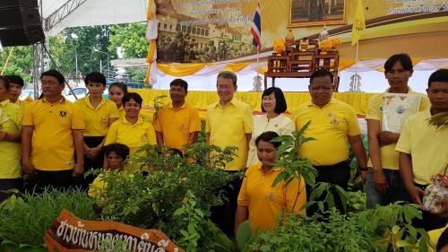 ส.ป.ก.ศรีสะเกษ ร่วมพิธีเปิดโครงการคลินิกเกษตรเคลื่อนที่เฉลิมพระเกียรติ เนื่องในวันเฉลิมพระชนมพรรษาพระบาทสมเด็จพระวชิรเกล้าเจ้าอยู่หัว