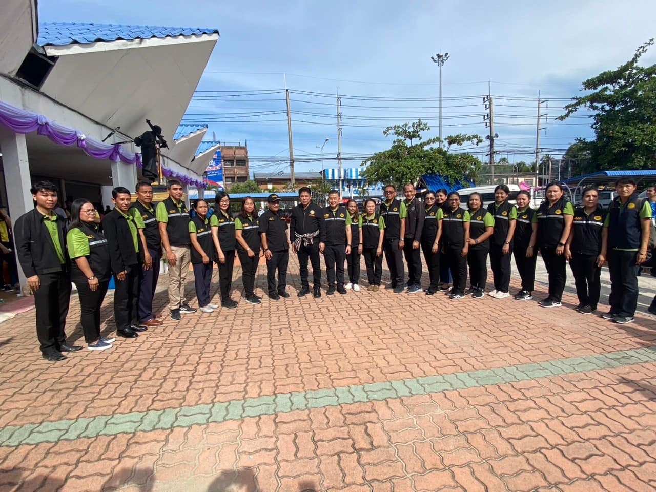 ส.ป.ก.สงขลา ร่วมลงพื้นที่ติดตามคณะ รัฐมนตรีว่าการกระทรวงเกษตรและสหกรณ์ ร้อยเอกธรรมนัส พรหมเผ่า ลงพื้นที่ตรวจการบริหารจัดการน้ำคาบสมุทรสทิงพระ พร้อมทั้งเป็นประธานในพิธีมอบหนังสืออนุญาตให้เข้าทำประโยชน์ในเขตปฏิรูปที่ดิน (ส.ป.ก.4-01)