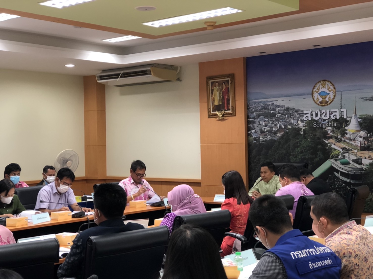ส.ป.ก.สงขลา จัดประชุมคณะกรรมการปฏิรูปที่ดินจังหวัดสงขลา ครั้งที่ ๑/๒๕๖๖ ณ ห้องประชุม CEO ชั้นที่ ๕ ศาลากลางจังหวัดสงขลา