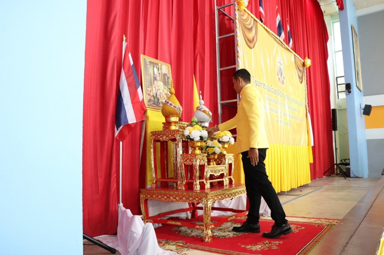สำนักงานการปฏิรูปที่ดินจังหวัดสงขลา ร่วมจัดโครงการมอบโฉนดเพื่อการเกษตร 72,000 ฉบับ เฉลิมพระเกียรติพระบาทสมเด็จพระเจ้าอยู่หัว เนื่องในโอกาสพระราชพิธีมหามงคลเฉลิมพระชนมพรรษา 6 รอบ 28 กรกฎาคม 2567 ณ ศาลาประชาคมอำเภอสะเดา จังหวัดสงขลา