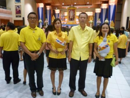 ร่วมงานเฉลิมพระเกียรติพระบาทสมเด็จพระเจ้าอยู่หัว เนื่องในโอกาสวันเฉลิมพระชนมพรรษา 5 ธันวาคม 2556 