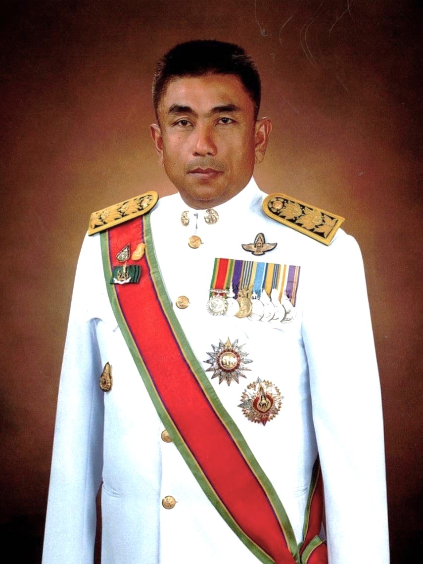 นายวิวรรธน์ สงประเสริฐ