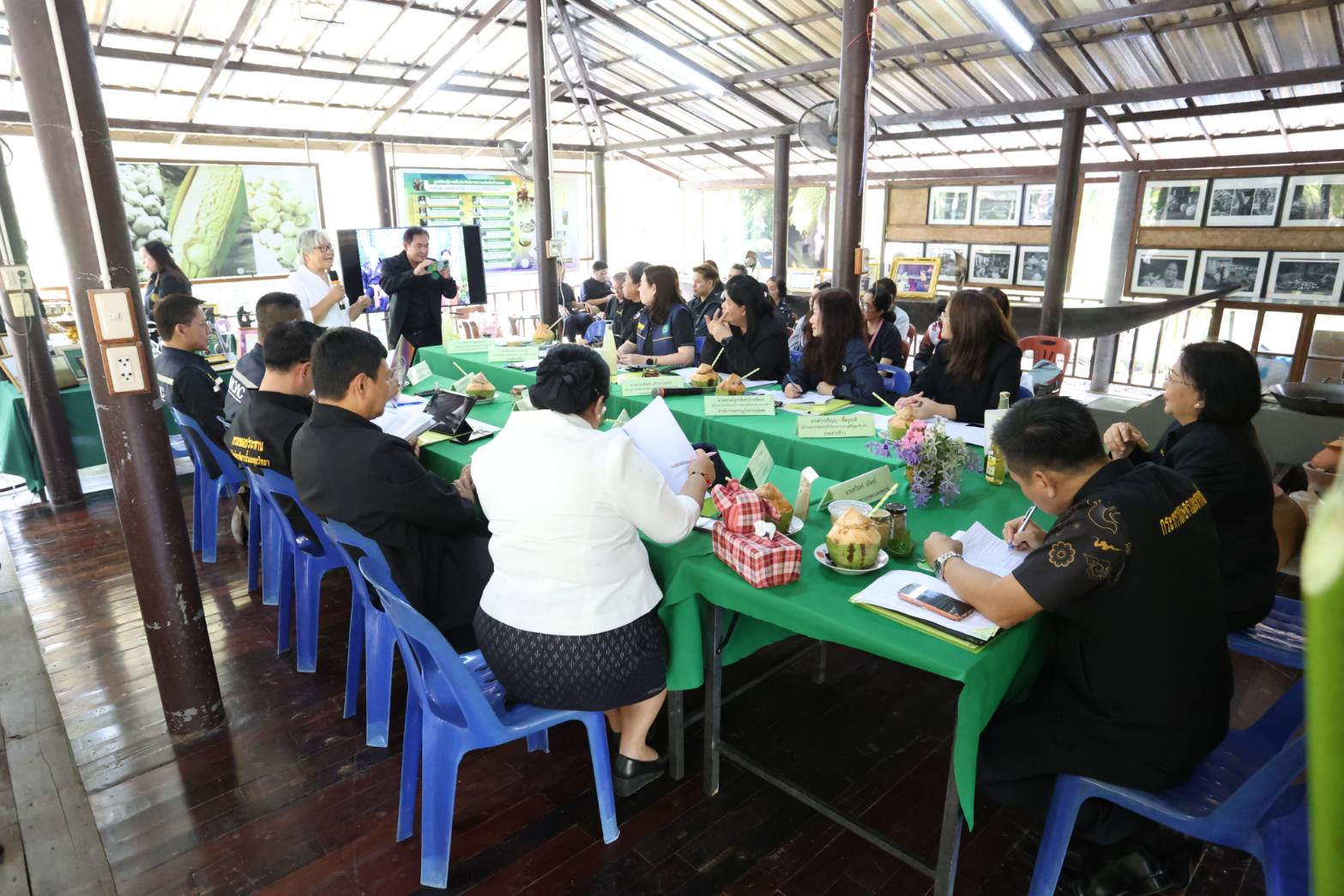 title - ผอ.สพท. ร่วมตรวจข้อมูลเชิงประจักษ์ผู้เข้ารับการสรรหาปราชญ์เกษตรของแผ่นดิน สาขาเศรษฐกิจพอเพียง