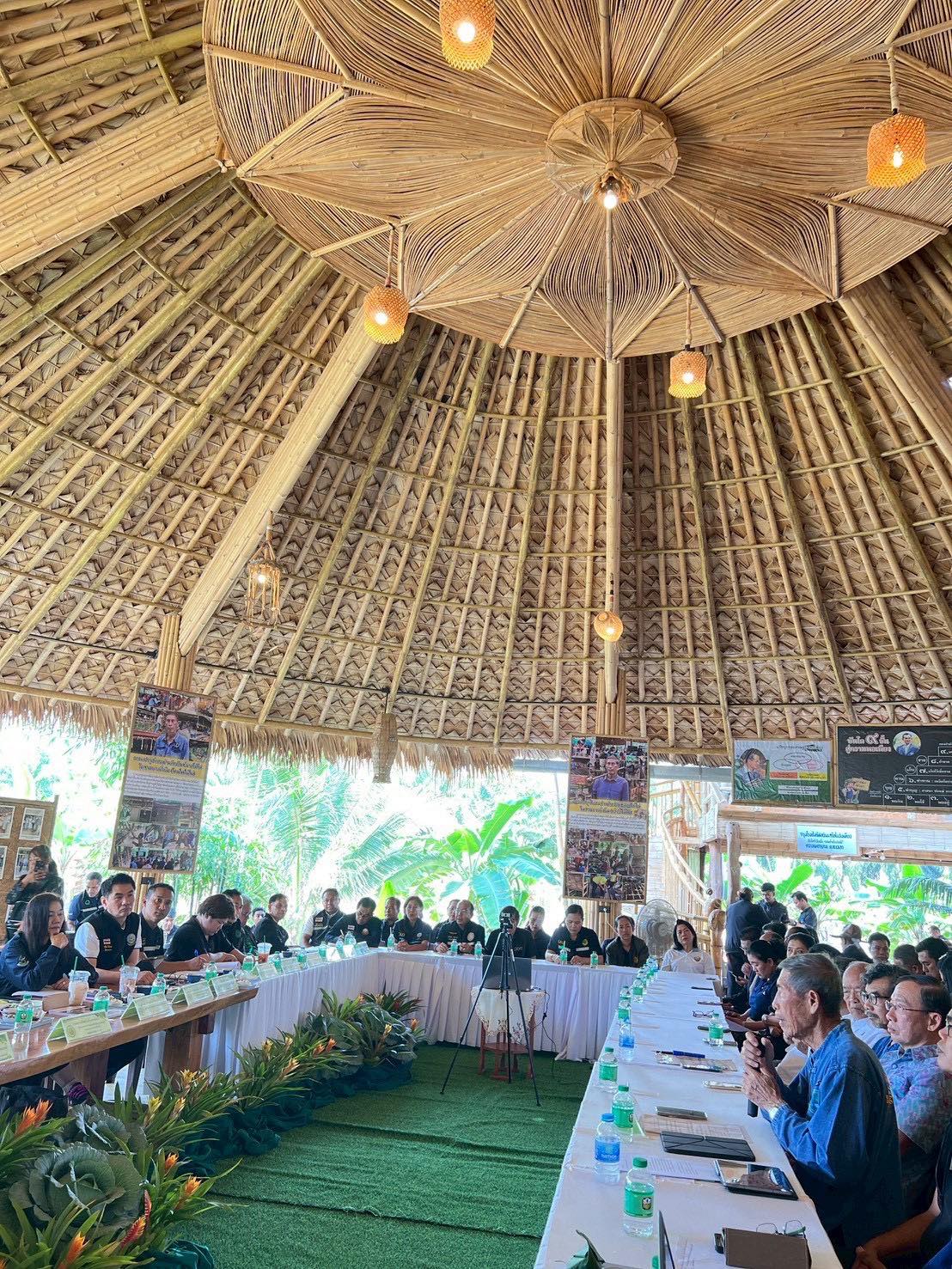 title - ผอ.สพท. ร่วมตรวจข้อมูลเชิงประจักษ์ผู้เข้ารับการสรรหาปราชญ์เกษตรของแผ่นดิน สาขาปราชญ์ผู้นำชุมชนและเครือข่าย รายนายบุญส่ง นับทอง