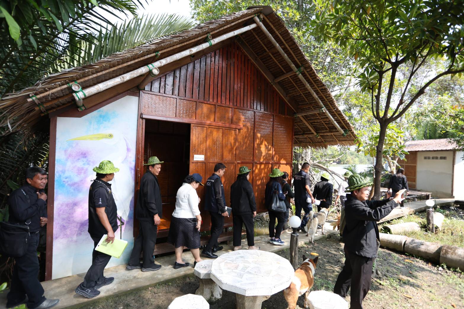 title - ผอ.สพท. ร่วมตรวจข้อมูลเชิงประจักษ์ผู้เข้ารับการสรรหาปราชญ์เกษตรของแผ่นดิน สาขาเศรษฐกิจพอเพียง