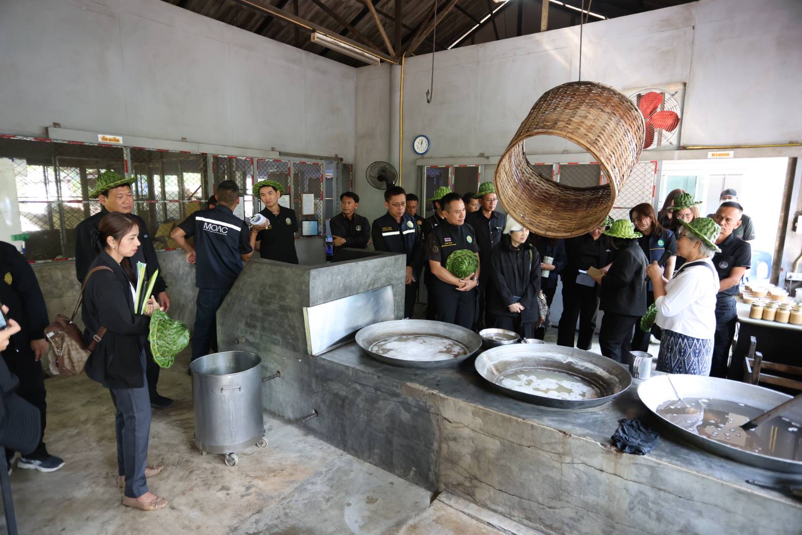 title - ผอ.สพท. ร่วมตรวจข้อมูลเชิงประจักษ์ผู้เข้ารับการสรรหาปราชญ์เกษตรของแผ่นดิน สาขาเศรษฐกิจพอเพียง