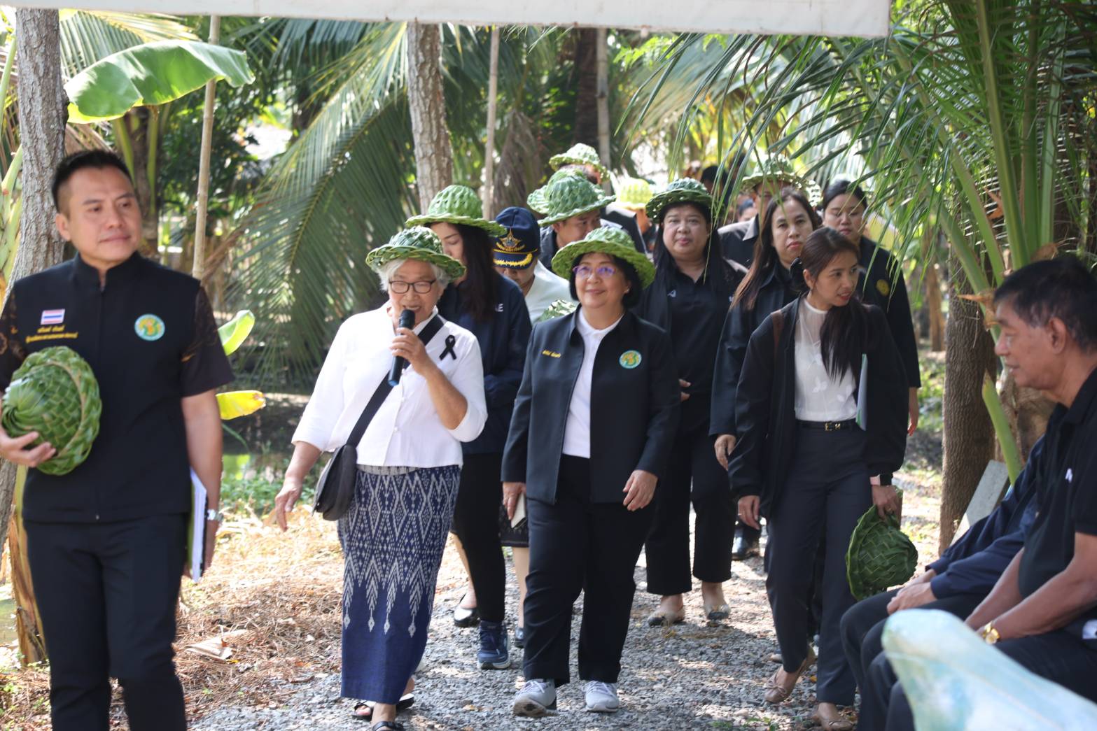 title - ผอ.สพท. ร่วมตรวจข้อมูลเชิงประจักษ์ผู้เข้ารับการสรรหาปราชญ์เกษตรของแผ่นดิน สาขาเศรษฐกิจพอเพียง