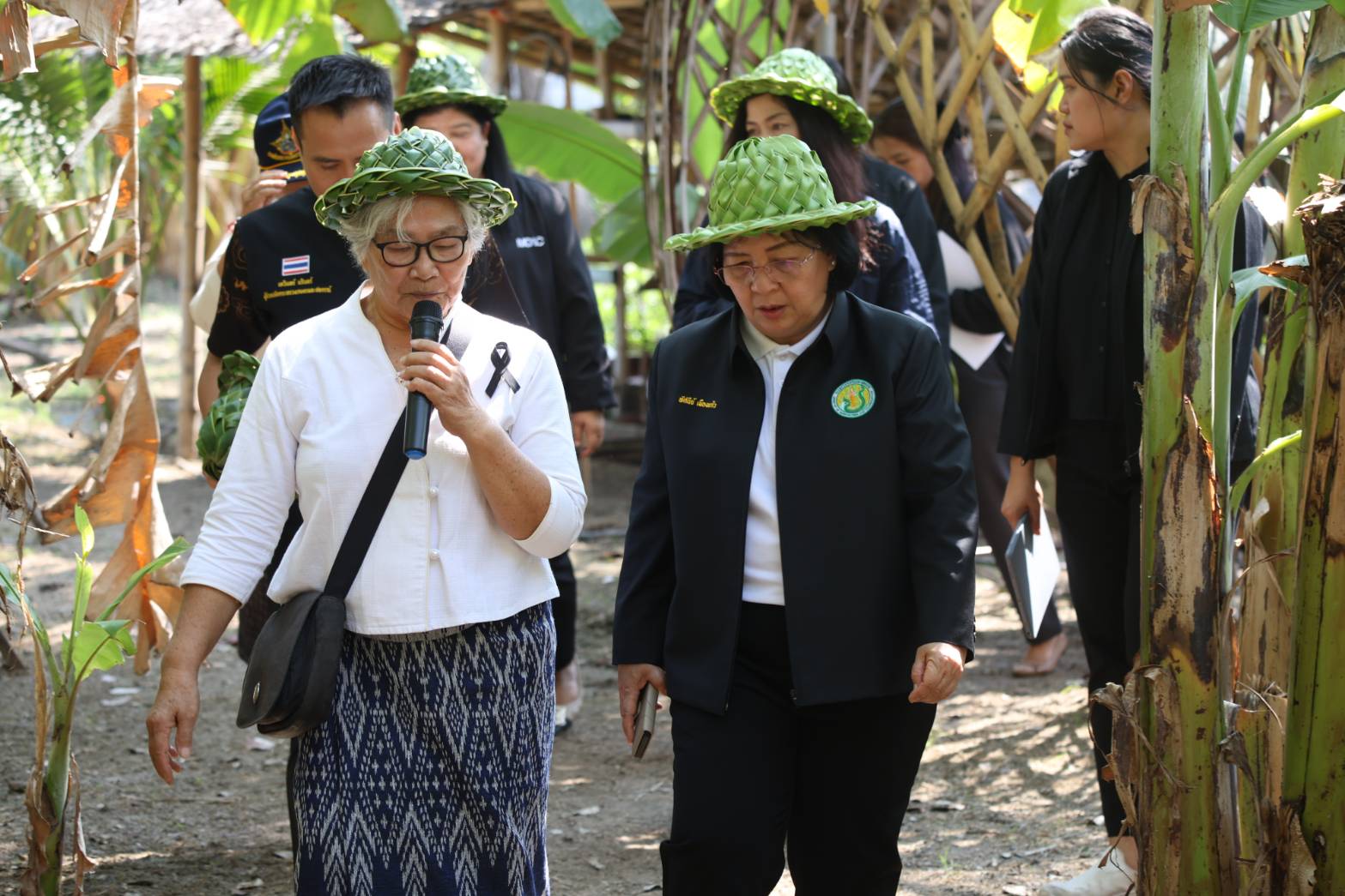 title - ผอ.สพท. ร่วมตรวจข้อมูลเชิงประจักษ์ผู้เข้ารับการสรรหาปราชญ์เกษตรของแผ่นดิน สาขาเศรษฐกิจพอเพียง