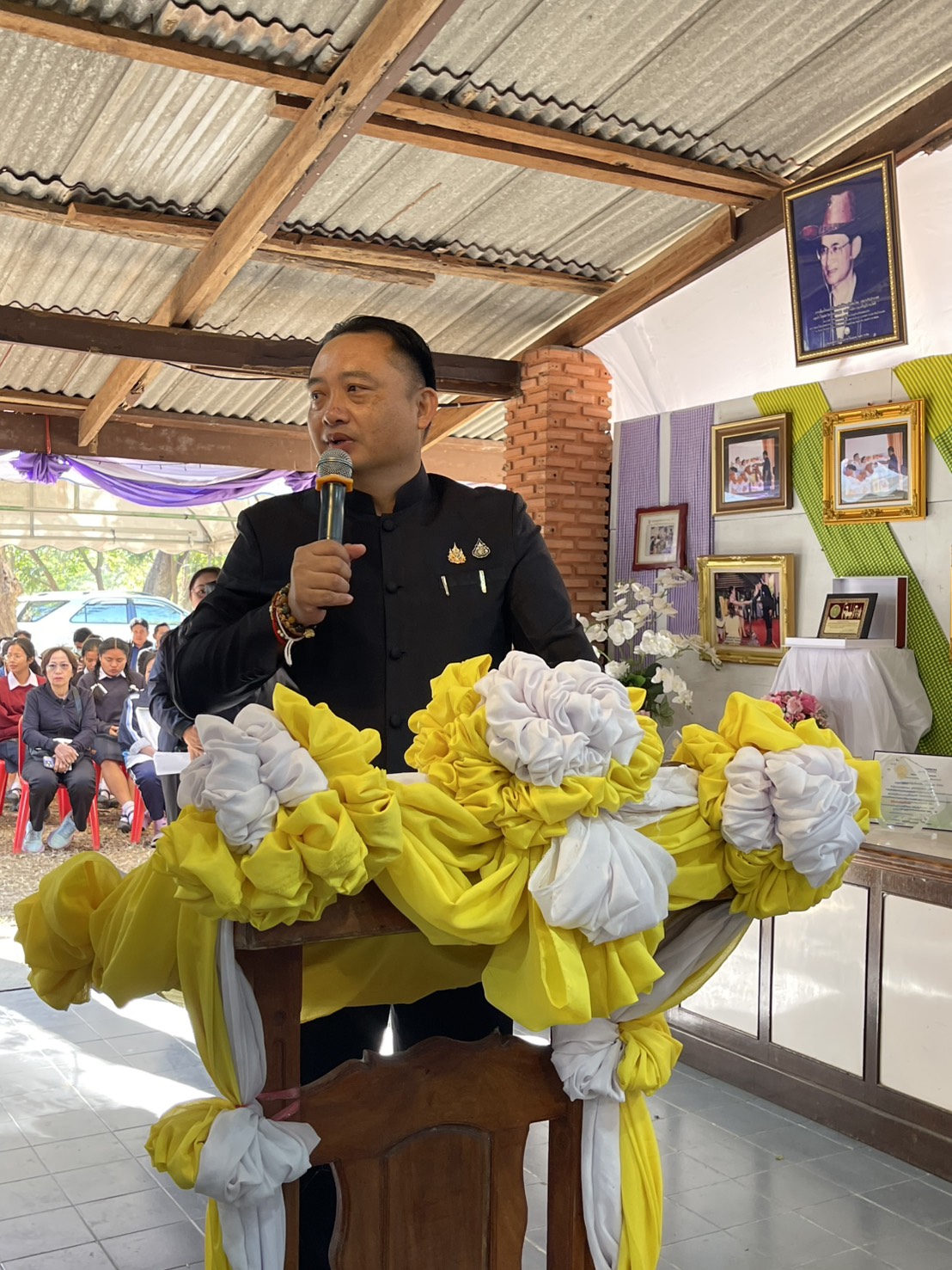 title - ผอ.สพท. ร่วมตรวจข้อมูลเชิงประจักษ์ผู้เข้ารับการสรรหาปราชญ์เกษตรของแผ่นดิน สาขาผู้นำชุมชนและเครือข่าย