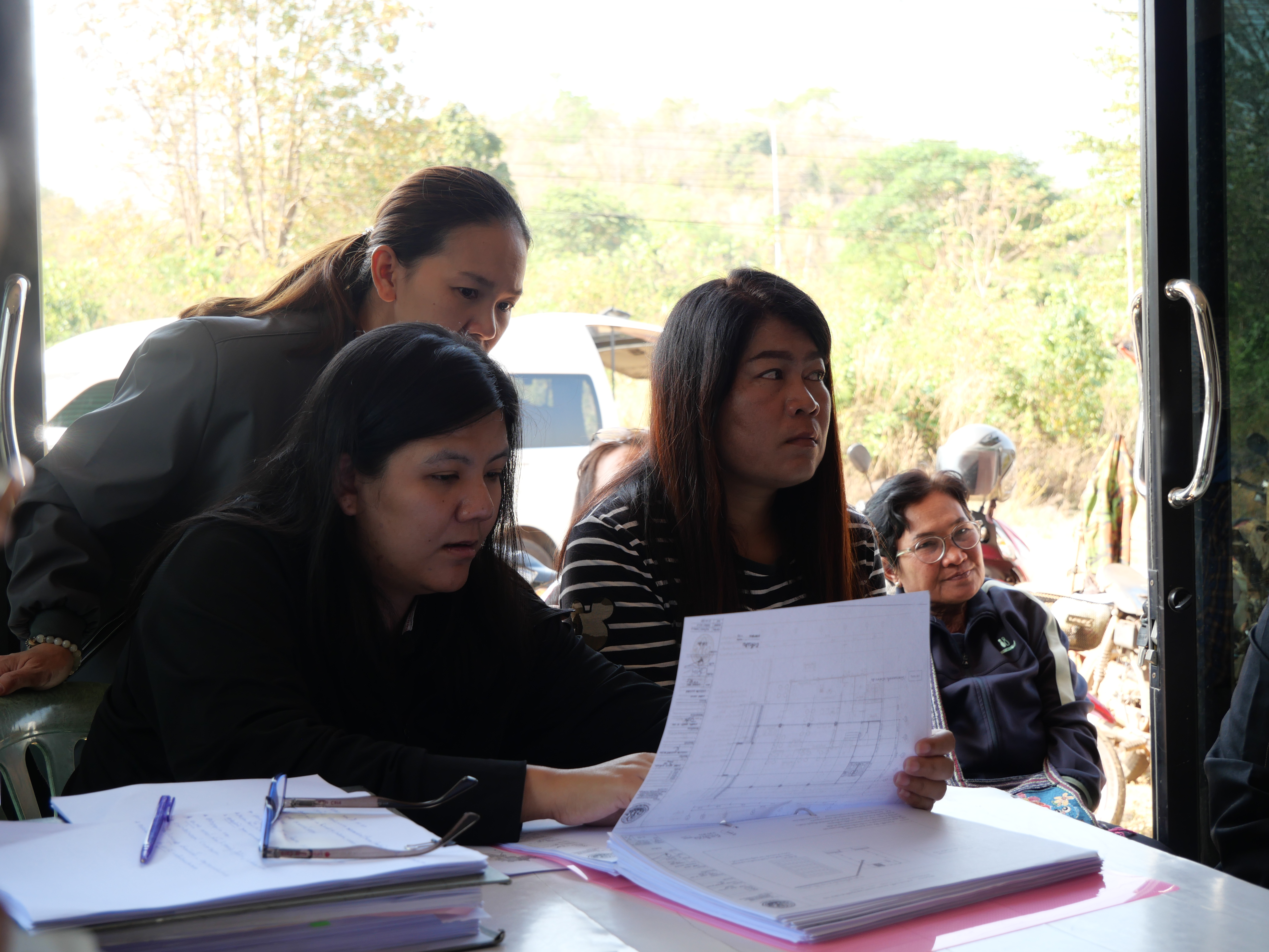 title - กพม. ติดตามความคืบหน้าตลาดเกษตร คทช.สิงห์ จ.กาญจนบุรี ระยะที่ 1