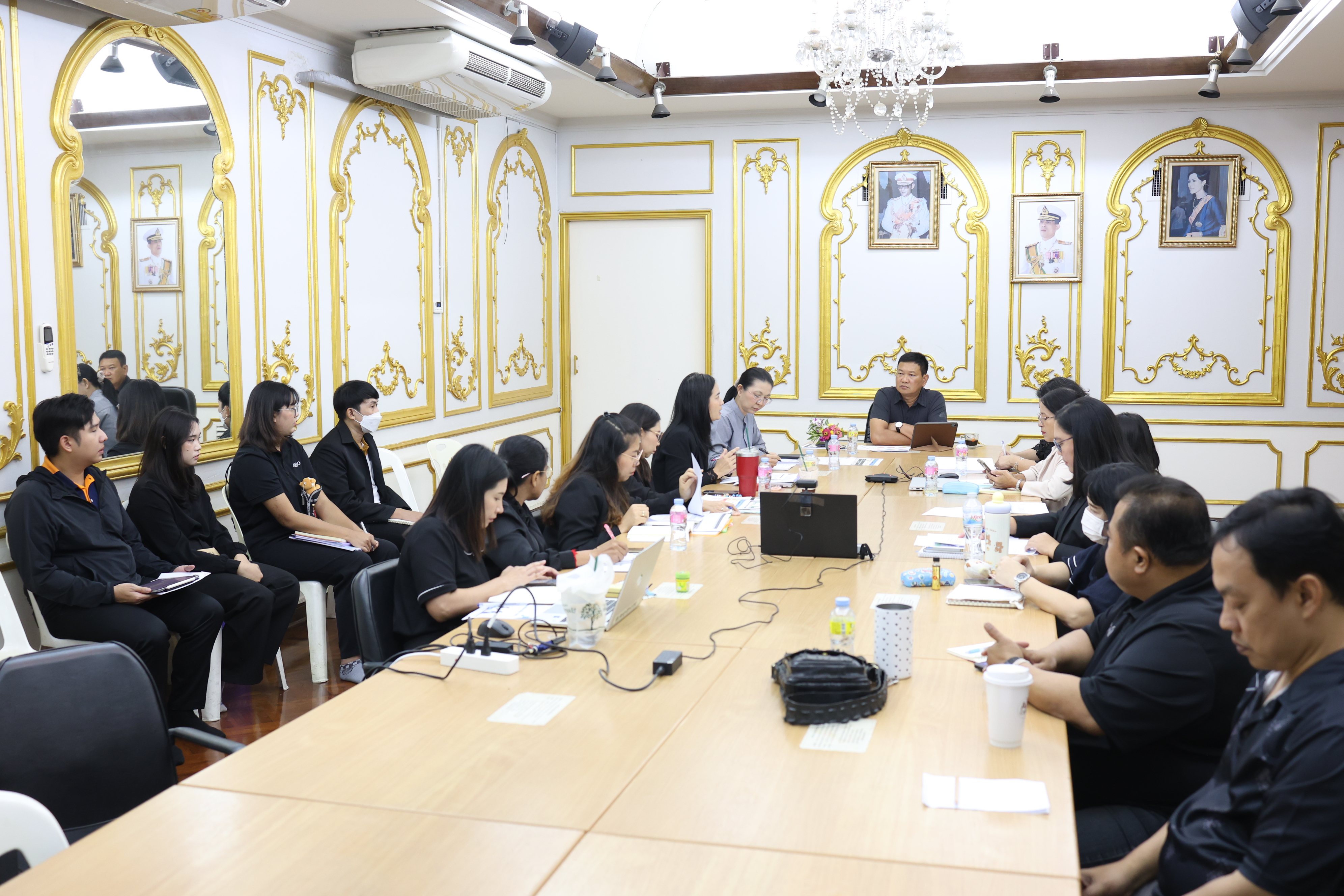 สพท. ประชุมติดตามงานโครงการในความดูแลของสำนัก