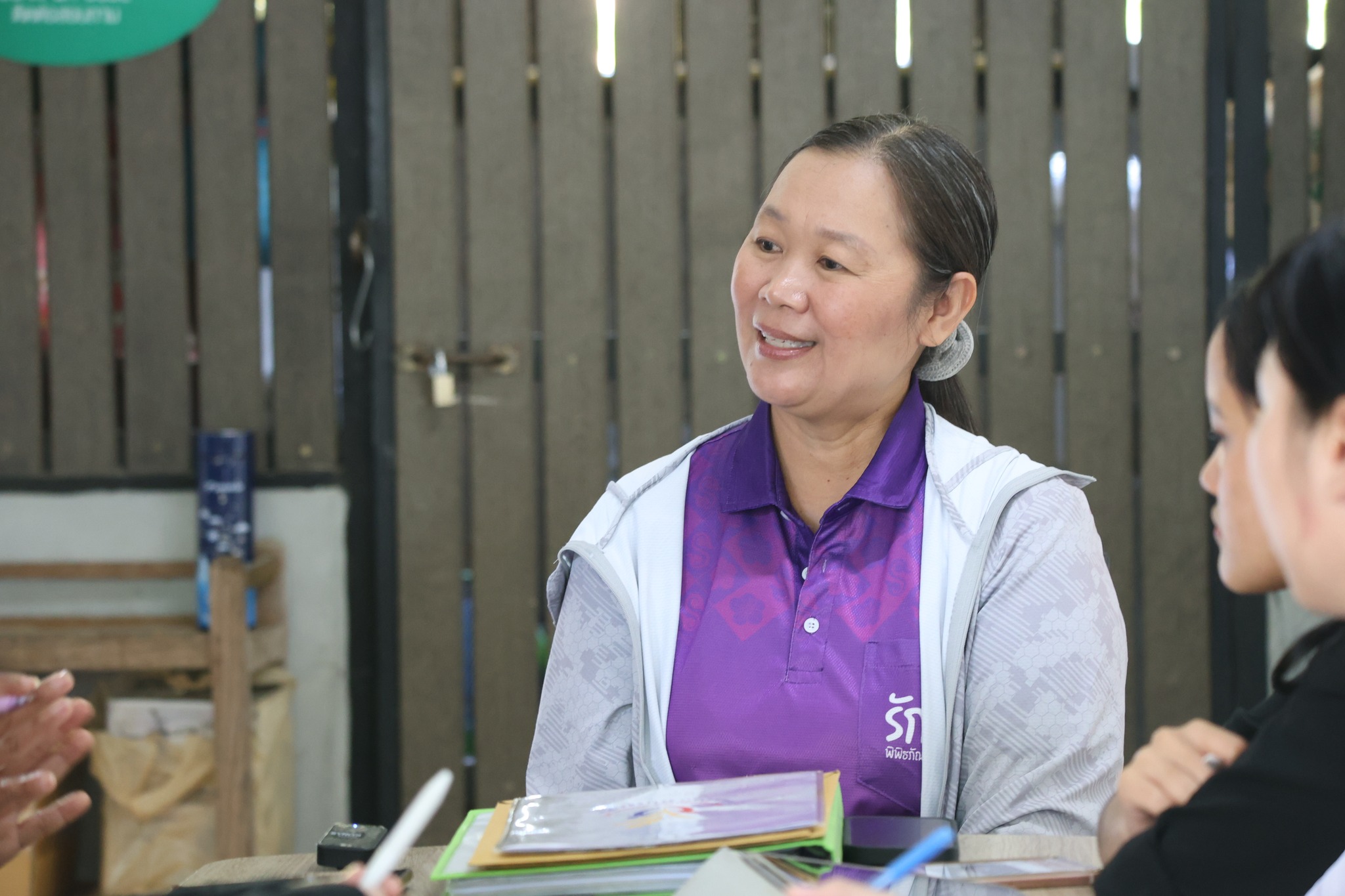 title - กพม. ลงพื้นที่ติดตามผล Smart Farmer จ.ลำพูน อินทรีย์เด่น PGS ปัง