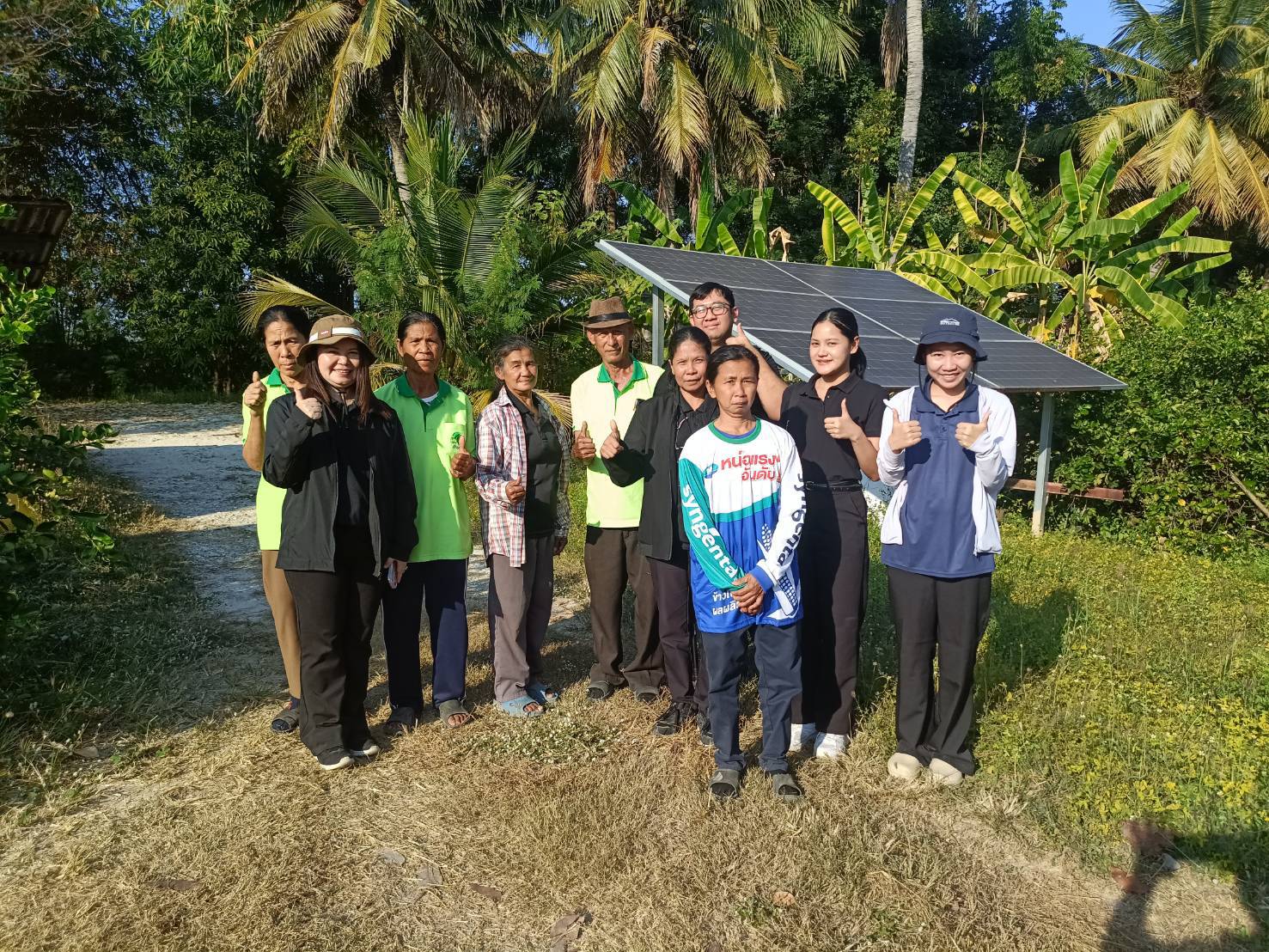 กพม. ติดตามผล Smart Farmer ต้นแบบเด่นมะนาวตาฮิติ นายบุญลือ จ.สุโขทัย