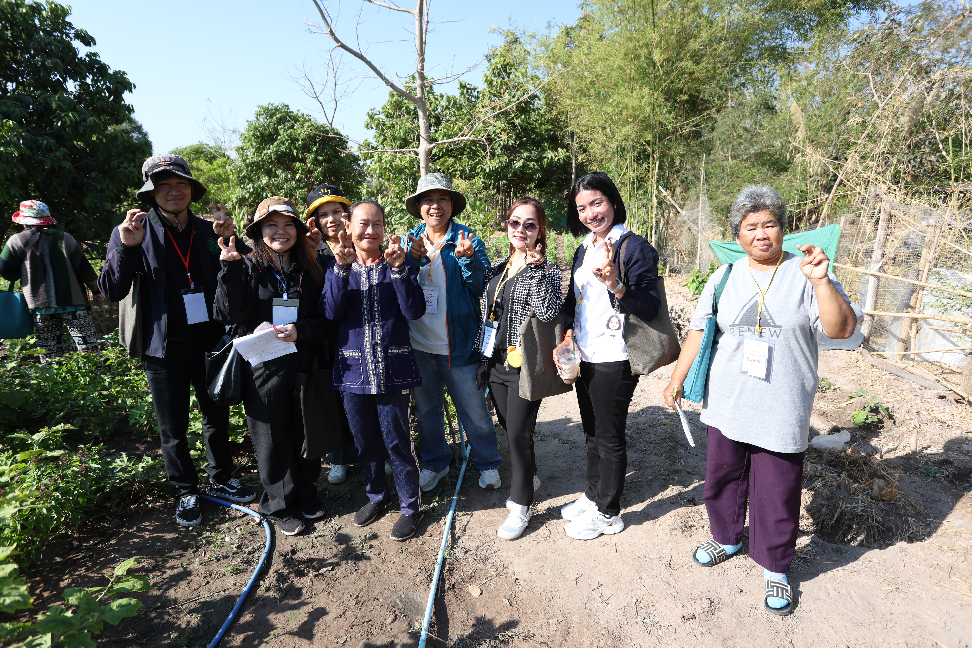 title - เกษตรกรผู้นำ คทช. ส.ป.ก. ลงพื้นที่ดูงานที่สหกรณ์ คทช. ดงกล้วย ถอดโมเดลความสำเร็จ