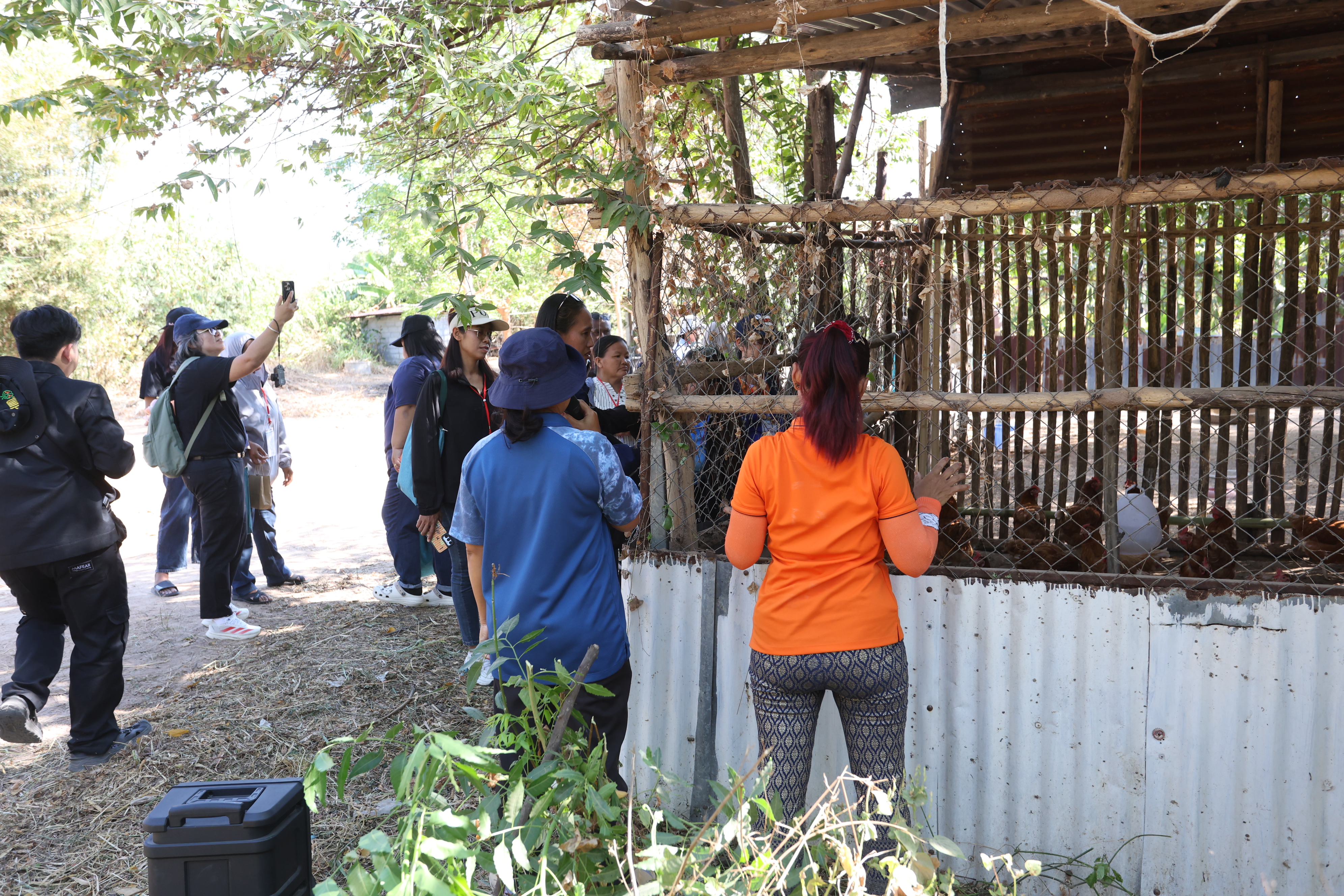 title - เกษตรกรผู้นำ คทช. ส.ป.ก. ลงพื้นที่ดูงานที่สหกรณ์ คทช. ดงกล้วย ถอดโมเดลความสำเร็จ