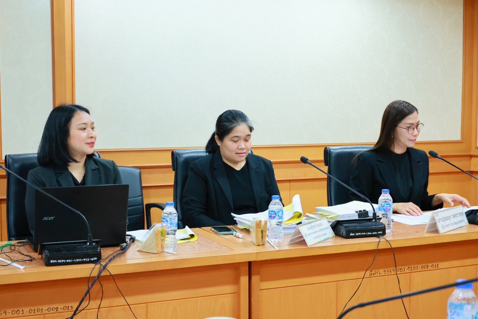 title - กพก. ร่วมการประชุมคัดเลือกเกษตรกร สถาบันเกษตรกร และเกษตรกรดีเด่นแห่งชาติ ประจำปี 2569 (ครั้งที่ 1/2569)