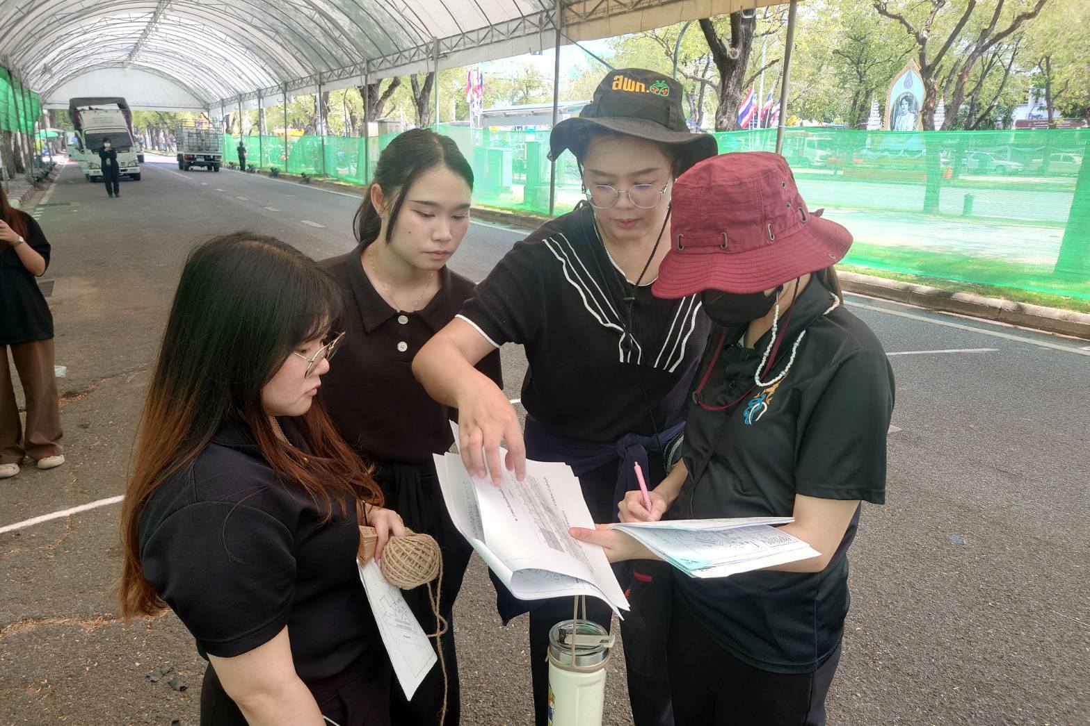 title - กพธ. เตรียมสถานที่งานวันสถาปนา ส.ป.ก. ครบรอบ 51 ปี